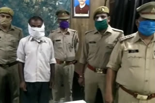 ghaziabad police recovered more than 94 lakh in robbery case