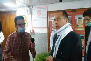 CM Jairam Thakur reviews meeting of Department of Industries