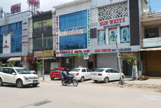 faridabad market closed on tuesday