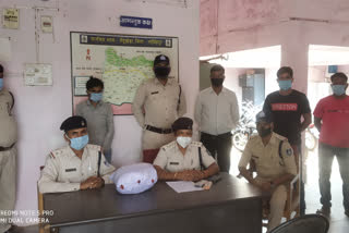 Tendukheda police arrested the ganja smuggler,