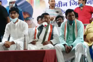 Minister Kawasi Lakhma attends the Youth Congress program in Pendra