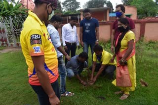 Dhoni fans club celebrated Dhoni birthday