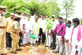 minister indra karan reddy planting trees in monkey food courts in Hyderabad