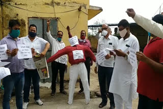 pension benefits,  water department employees protest,  protest of employees in Jaipur,  Demonstration of staff of water supply department,  jaipur news,  rajasthan news