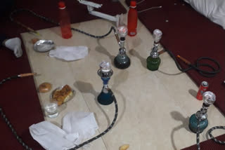 11 people arrested for illegally taking hookah in Raipur