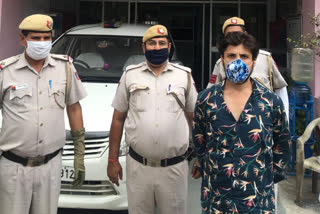 Najafgarh police arrested a snatcher in delhi