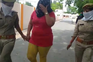 roshani arrested in case of sex racket operating in agra