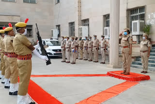 महिला पुलिस अधीक्षक ने किया पदभार ग्रहण, Superintendent of Women Police took charge