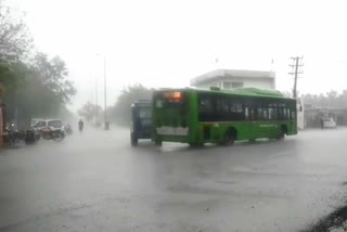 Rains in Nangloi Najafgarh area with the onset of monsoon