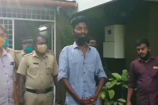 തൃശൂർ  trissur  killed  died  murdering  Peramangalam  double murder case  ഇരട്ടക്കൊലപാതകകേസ്  പ്രതീഷ്  സിജോ ജെയിംസ്  sijo james  pratheesh  kuttur  mundur