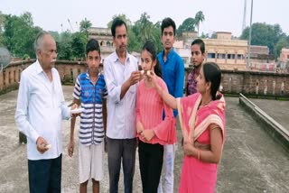 Saloni became the fourth topper of the state along with the district topper