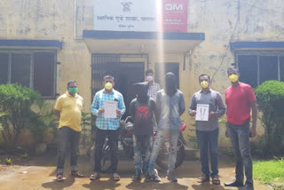 Boisar Local Crime Branch   arrested 2 people  for chain snatchingg