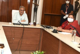 CM Bhupesh Baghel talk with elders of 7 old age homes of chhattisgarh