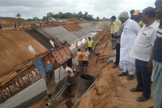 Neglect in  construction work of  Narayanapura right bank canal