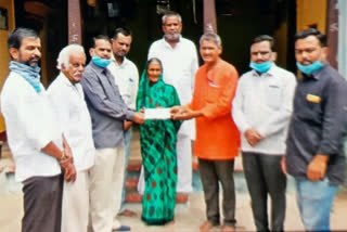 financial help to late journalists family in yadgir