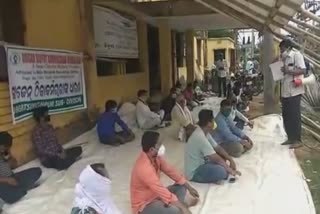 cesu workers strike in jagatsinghpur