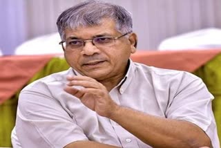 prakash ambedkar on vikas dubey