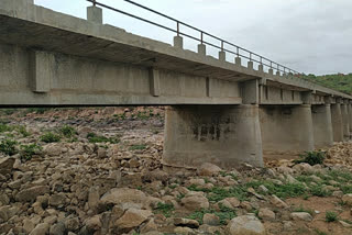 Raichur: Jaladurga Bridge on the brink of danger