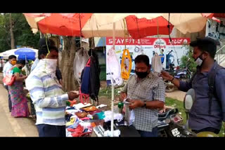 A man who has selling masks for life in Lockdown time at Hubballi