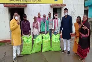 fertilizer distributed to farmer