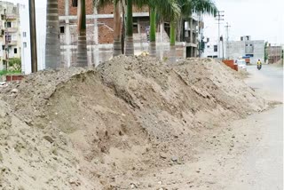 Road inside sand