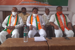 mp soyam bapurao press meet in nirmal