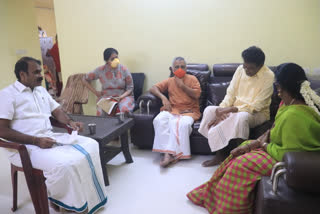 bjp TN state leader murugan met actor Ponnambalam