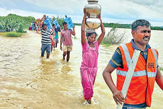 people moving due to floods in westgodavari