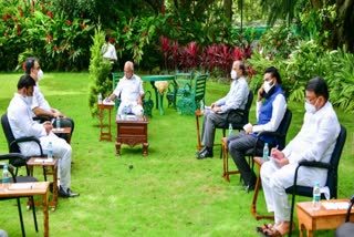 cm-bs-yadiyurappa-meeting-with-task-force