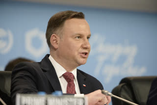 poland presidential election, poland president Andrzej Duda, poland latest news, corona situation in poland, ପୋଲାଣ୍ଡ ରାଷ୍ଟ୍ରପତି ନିର୍ବାଚନ, ପୋଲାଣ୍ଡ ରାଷ୍ଟ୍ରପତି ଆଣ୍ଡ୍ରେଜେ ଡୁଡା, ପୋଲାଣ୍ଡ ଲାଟେଷ୍ଟ ନ୍ୟୁଜ୍‌, ପୋଲାଣ୍ଡରେ କୋରୋନା ସ୍ଥିତି