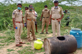 cheap liquor caught in bukkarayasamudram ammavari peta