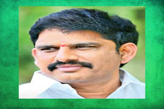 'అధికారుల నిర్లక్ష్యం వల్లే 27 వేల కరోనా కిట్లు వృథా'