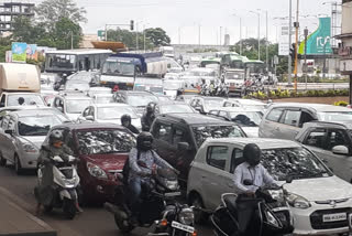 people broke the rules of lockdwon in pune