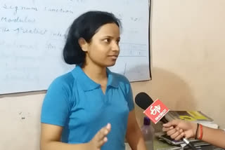 Pooja Jha scored 98.2 pc marks