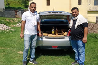 Police recovered 83 bottles of liquor to car in bilaspur