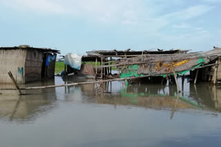 flood-affected-at-borpeta-and-jonia-revinu-circle