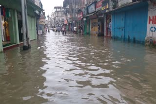 Protest by Duburi flood affected people