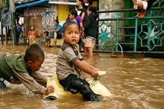 ഇന്തോനേഷ്യ  ഇന്തോനേഷ്യൻ വെള്ളപ്പൊക്കം  Flash floods in Indonesia  ജക്കാർത്ത