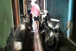 sewer overflowed in nangal raya delhi
