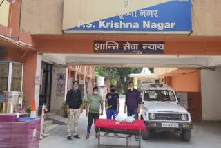 krishna nagar police arrested two drug smuggler with  2kg Hemp