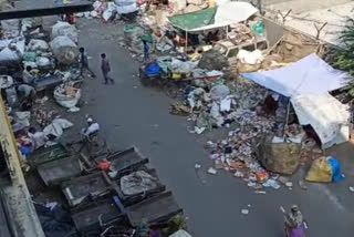 delhi dilshad colony E block people facing garbage problem