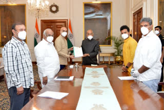 TDP meets President Kovind on YSRCP'S one year completion, submits detailed report