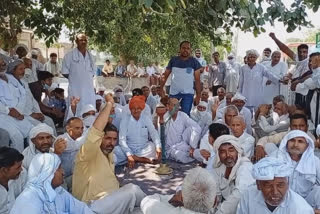 farmers protest due to shortage of water in sunder branch canal hisar