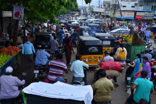 people croud in guntur roads