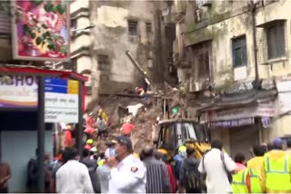 5 dead, 23 rescued after portion of building collapses in Mumbai