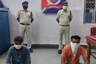 RPF arrested two warrantees who were absconding for five years