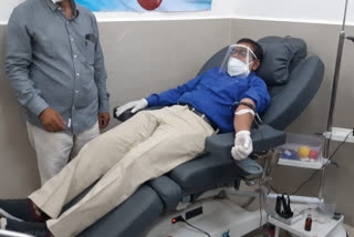 nagarkarnool collector blood donated to pregnant in his first day of duty