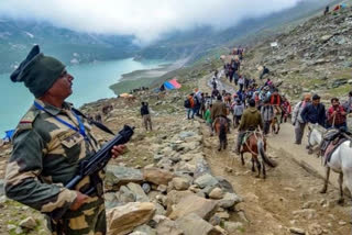 Amarnath Yatra Pakistan-based terrorists Amarnath Yatra attack National Highway 44 Indian Army Terrorists to target Amarnath Yatra அமர்நாத் யாத்திரை பயங்கரவாத அச்சுறுத்தல் பாகிஸ்தான்