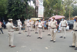 Police special drive on Covid-19 in Keshopur mandi