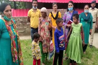 Local administration helping poor woman of Dalah Panchayat
